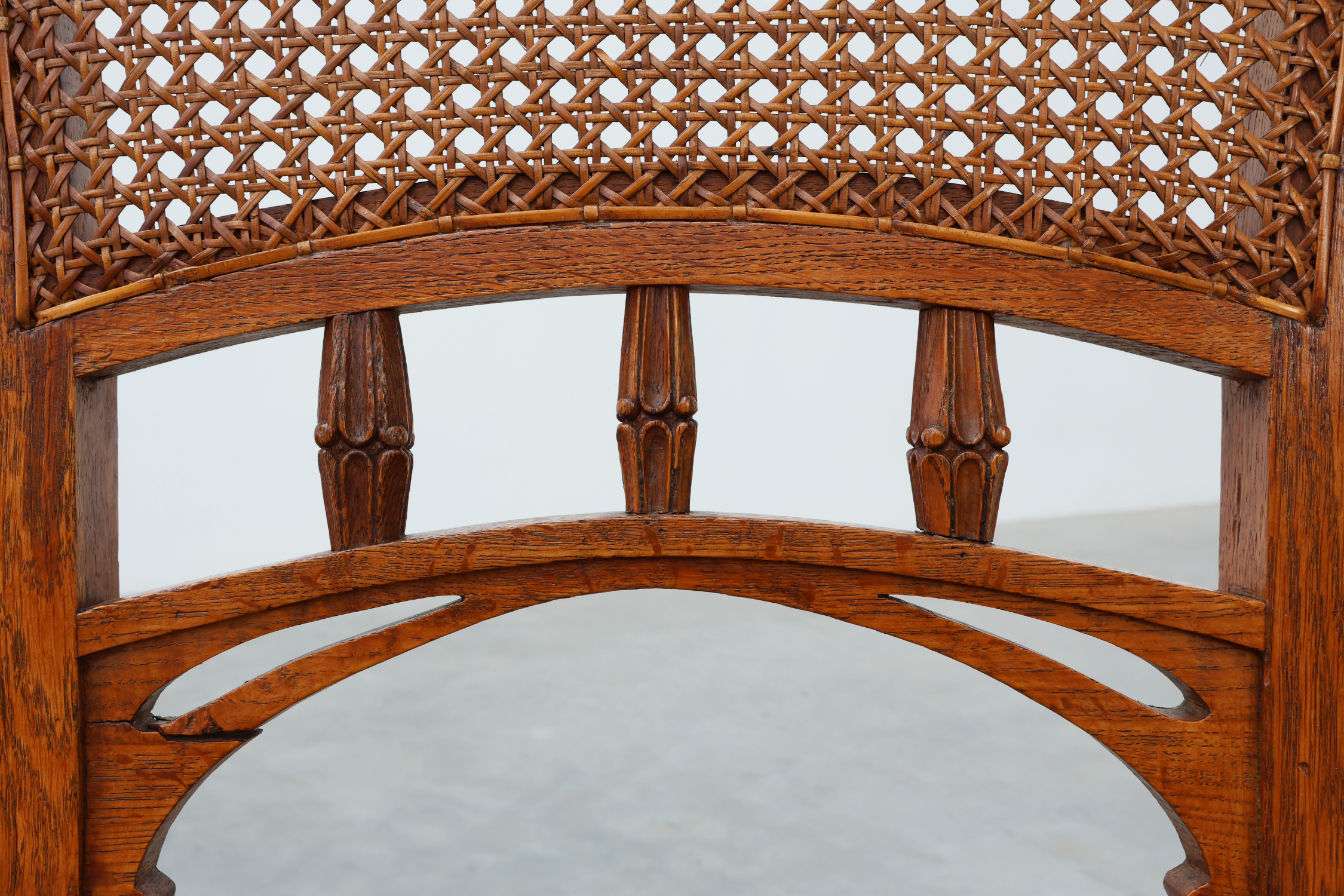 Set of 6 art nouveau dinner chairs in the manner of Victor Horta, Belgium ca. 1910thumbnail